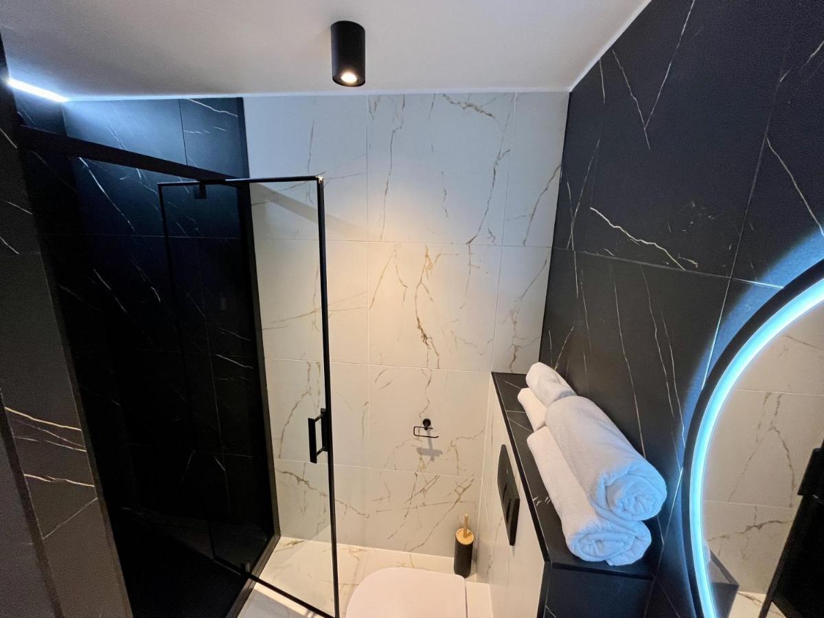 Green Port Spa Kolobrzeg Stylowy Loft- W Cenie Klimatyzacja, Baseny, 2 Jacuzzi, Sauna, Szlafroki, Bawialnia Екстериор снимка
