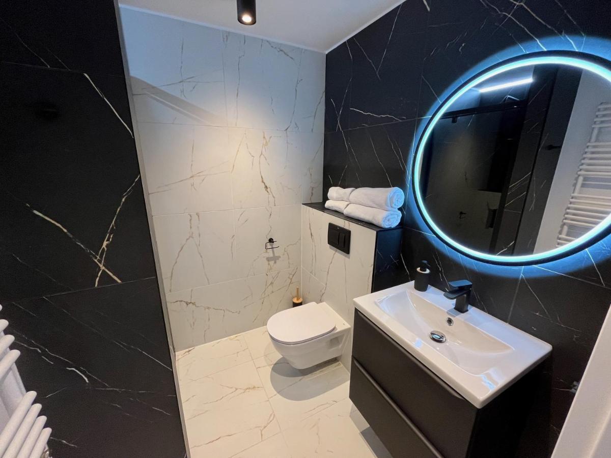 Green Port Spa Kolobrzeg Stylowy Loft- W Cenie Klimatyzacja, Baseny, 2 Jacuzzi, Sauna, Szlafroki, Bawialnia Екстериор снимка